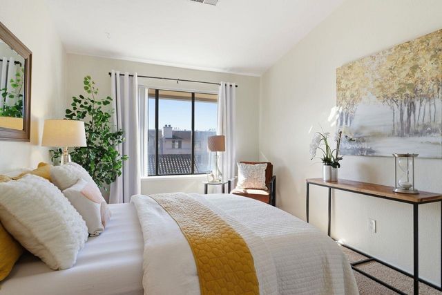 1400 Carpentier St, San Leandro, CA 94577