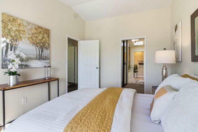 1400 Carpentier St, San Leandro, CA 94577