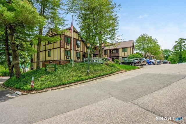 125 Warner Hill Road 103, Stratford, CT 06614