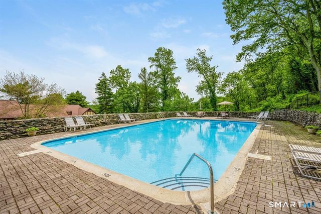 125 Warner Hill Road 103, Stratford, CT 06614