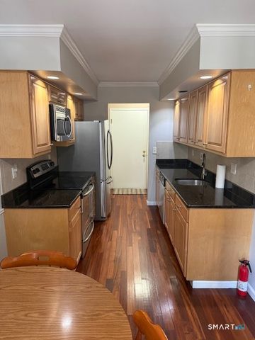 125 Warner Hill Road 103, Stratford, CT 06614