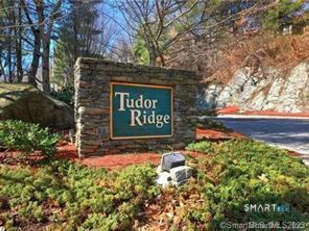 125 Warner Hill Road 103, Stratford, CT 06614