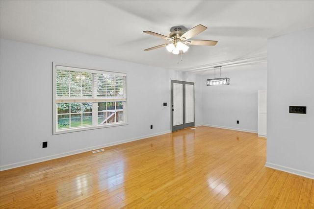 975 Sagamore Drive, Tunnel Hill, GA 30755