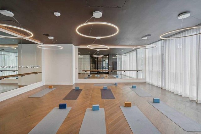 159 NE 6th St 4114, Miami, FL 33132