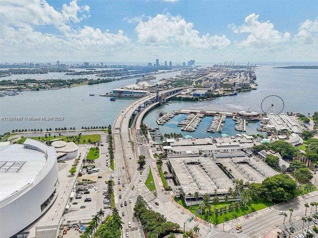 159 NE 6th St 4114, Miami, FL 33132