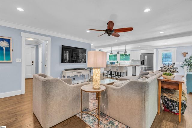 401 Tracy Trail, Greer, SC 29651