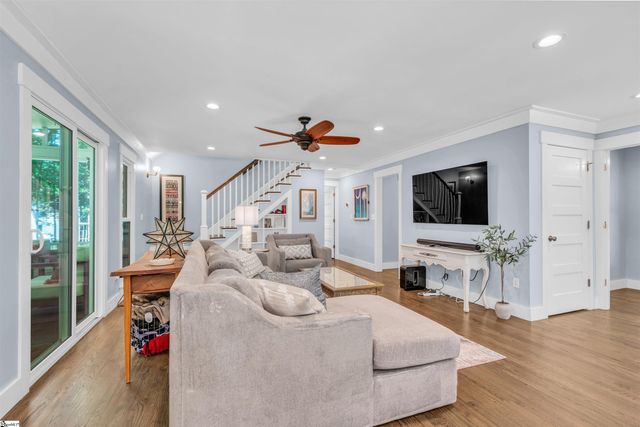 401 Tracy Trail, Greer, SC 29651