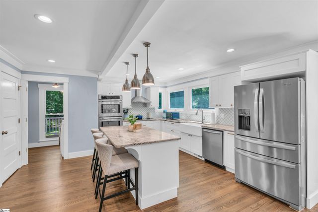 401 Tracy Trail, Greer, SC 29651