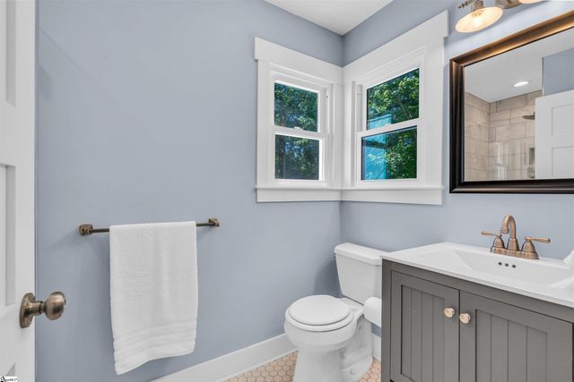 401 Tracy Trail, Greer, SC 29651