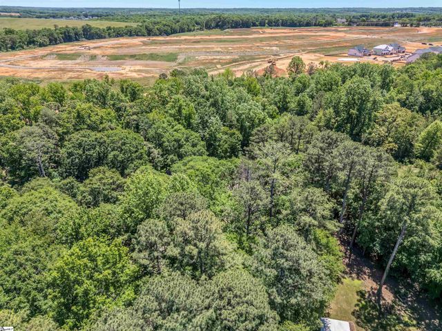 401 Tracy Trail, Greer, SC 29651