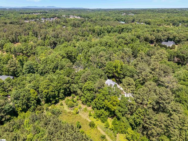 401 Tracy Trail, Greer, SC 29651