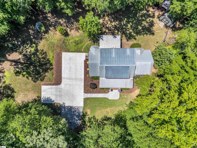 401 Tracy Trail, Greer, SC 29651