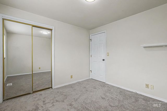 1576 S Linda Vista Ave, Boise, ID 83709