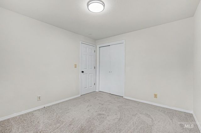 1576 S Linda Vista Ave, Boise, ID 83709