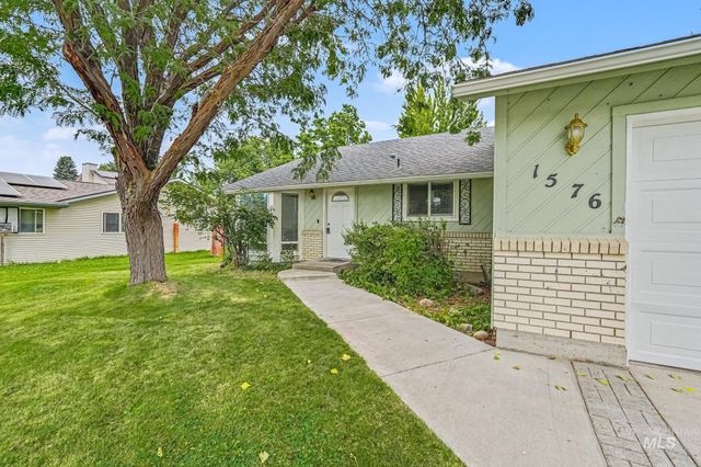 1576 S Linda Vista Ave, Boise, ID 83709