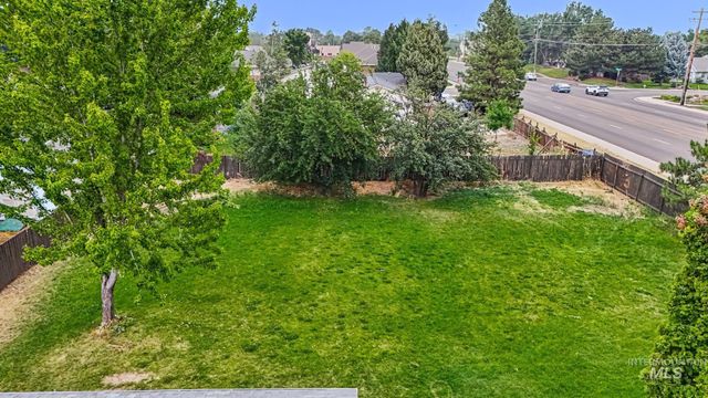 1576 S Linda Vista Ave, Boise, ID 83709