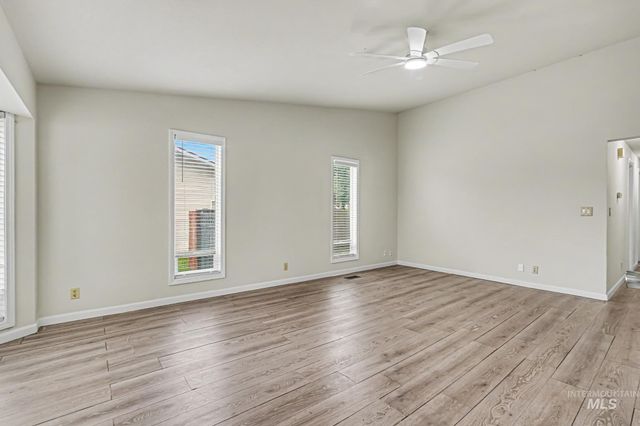 1576 S Linda Vista Ave, Boise, ID 83709