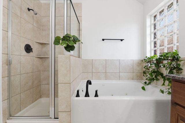 12806 Shadow Canyon Lane, Pearland, TX 77584