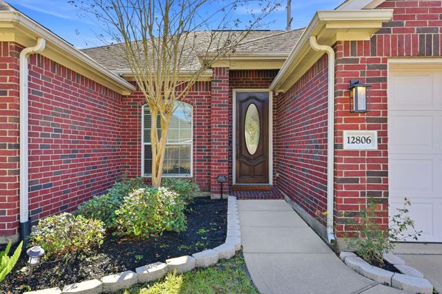 12806 Shadow Canyon Lane, Pearland, TX 77584