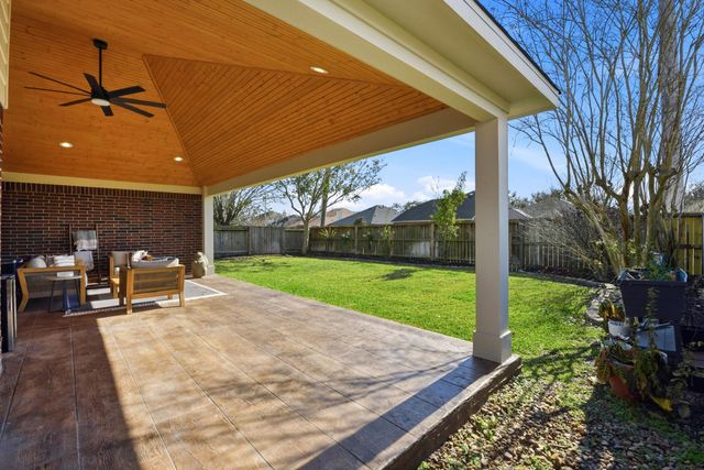 12806 Shadow Canyon Lane, Pearland, TX 77584