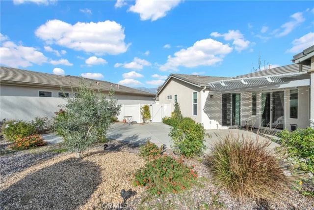 1596 Four Seasons, Beaumont, CA 92223