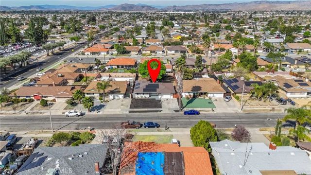 661 S Carmalita, Hemet, CA 92543