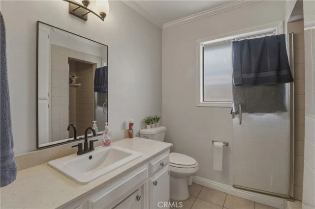 661 S Carmalita, Hemet, CA 92543