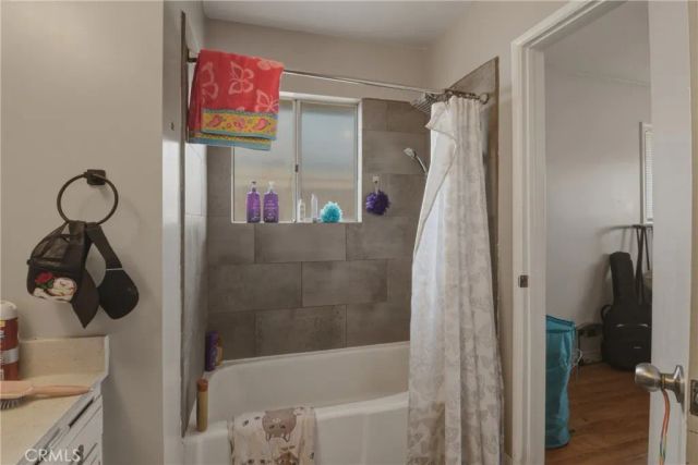 661 S Carmalita, Hemet, CA 92543