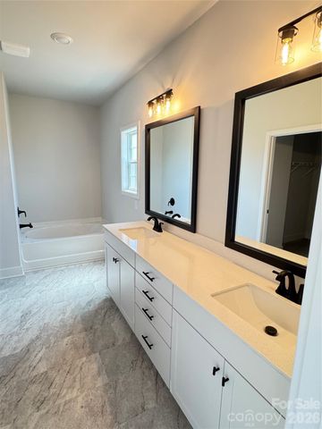 1230 Kildare Drive 81, Salisbury, NC 28146