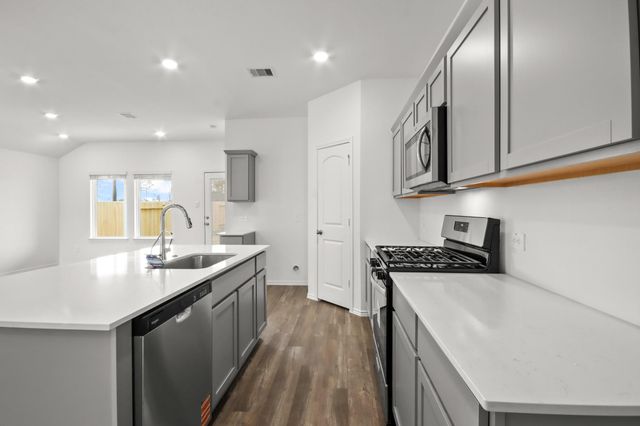 27469 Serene Pine Drive, Magnolia, TX 77355