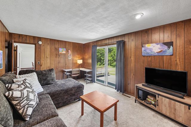1767 N Cambridge Place, St. Joseph Twp, MI 49085