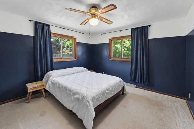 1767 N Cambridge Place, St. Joseph Twp, MI 49085