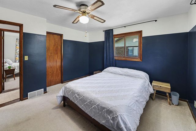 1767 N Cambridge Place, St. Joseph Twp, MI 49085