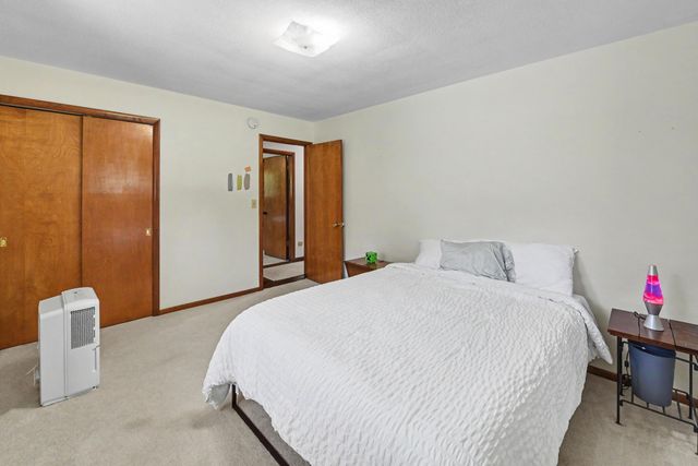 1767 N Cambridge Place, St. Joseph Twp, MI 49085