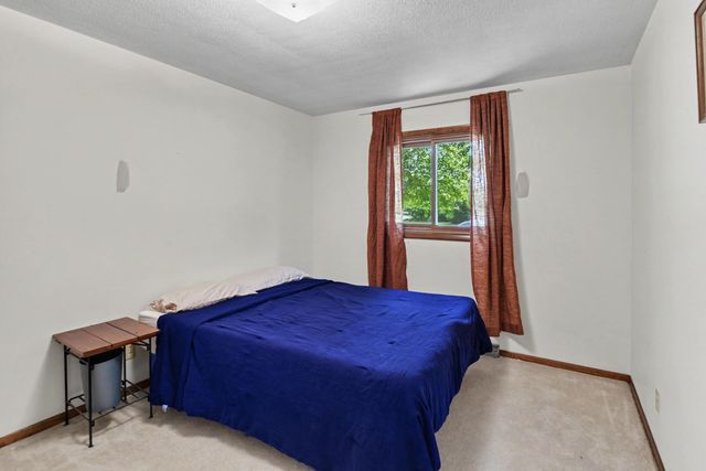 1767 N Cambridge Place, St. Joseph Twp, MI 49085