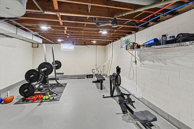 1767 N Cambridge Place, St. Joseph Twp, MI 49085