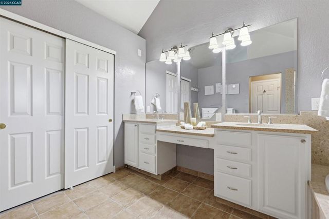 142 Sussex Ct, San Ramon, CA 94582