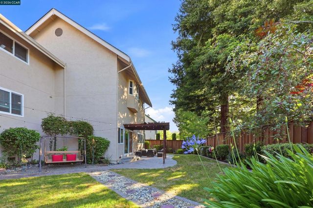 142 Sussex Ct, San Ramon, CA 94582