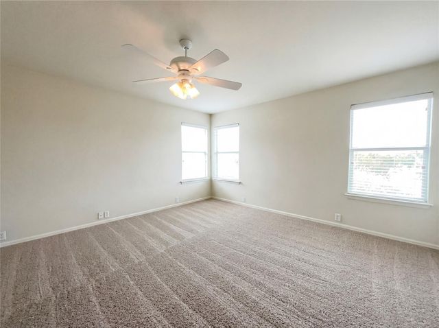 965 Sweet Gum DR, Kyle, TX 78640