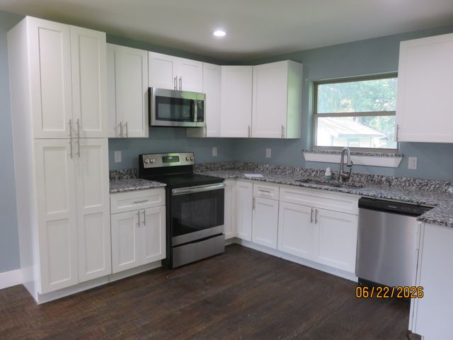705 S Patterson Street, Campbell, TX 75422
