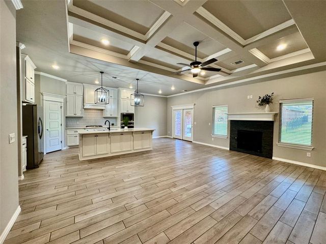 532 Texoma Drive, Edmond, OK 73025