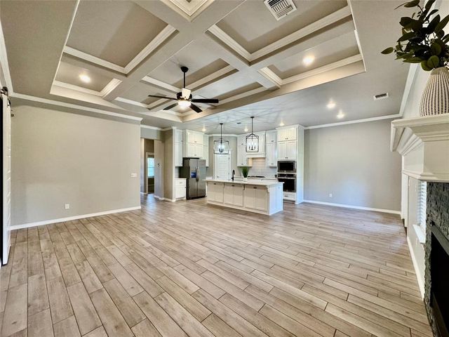 532 Texoma Drive, Edmond, OK 73025