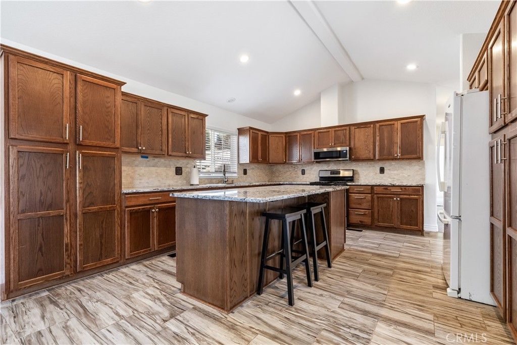 Image 16 of property listing at 4170 Hackney, Paso Robles, CA 93446