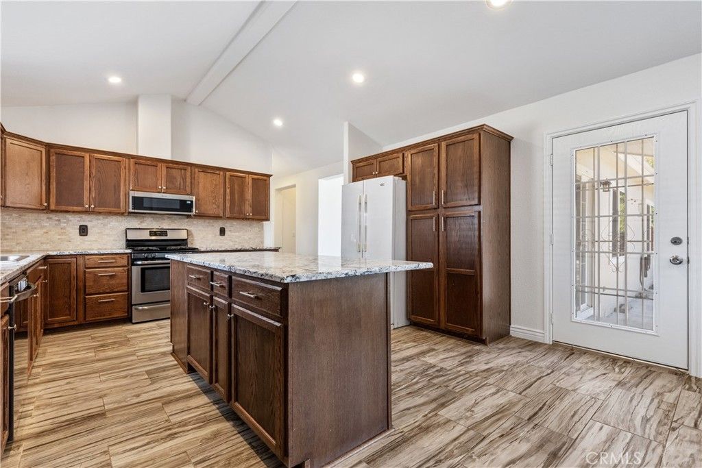 Image 17 of property listing at 4170 Hackney, Paso Robles, CA 93446
