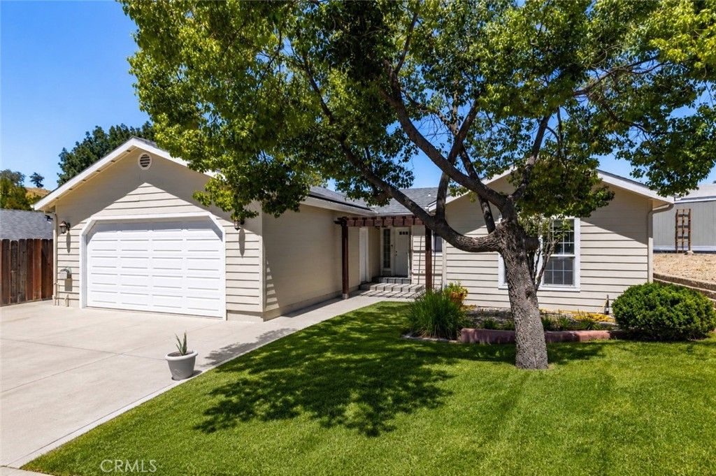 Image 5 of property listing at 4170 Hackney, Paso Robles, CA 93446