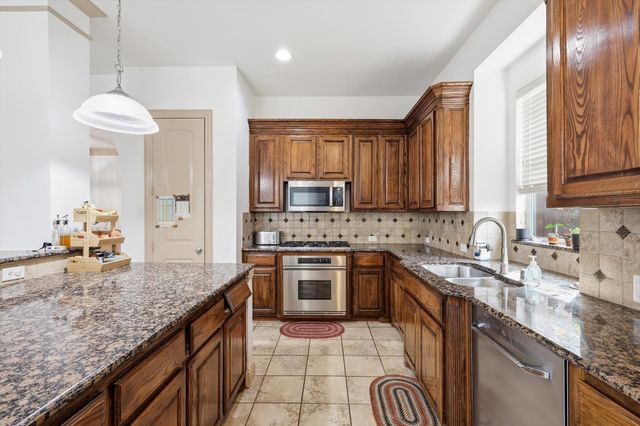 441 Cascada Drive, Richardson, TX 75081