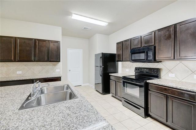 5817 Roderick DR, Austin, TX 78724