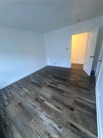 1261 S Plymouth Blvd, Los Angeles, CA 90019