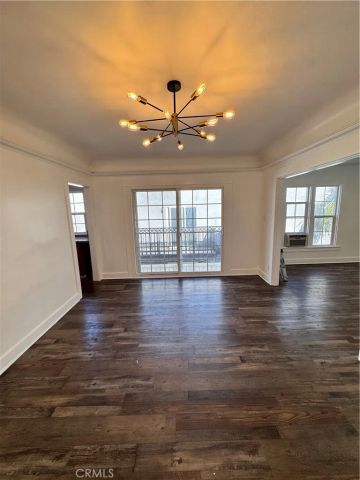 1261 S Plymouth Blvd, Los Angeles, CA 90019