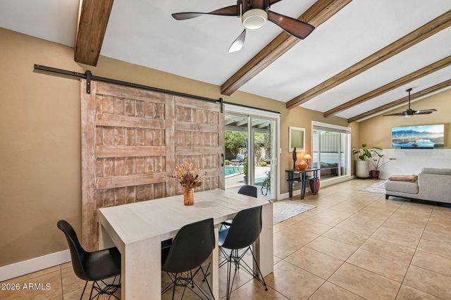 2117 W WINDSOR Avenue, Phoenix, AZ 85009